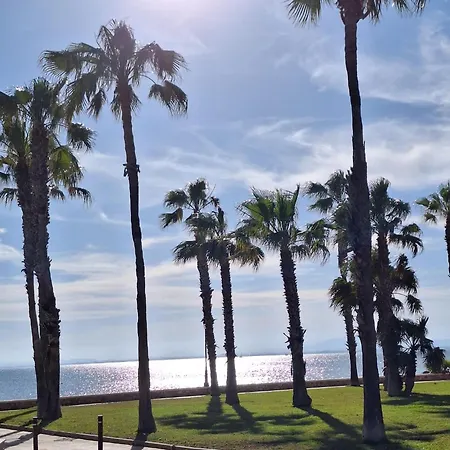 Puerto Y Playa Con Vista A Dos Mares