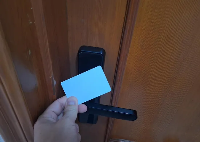 Puerto Y Playa Con Vista A Dos Mares